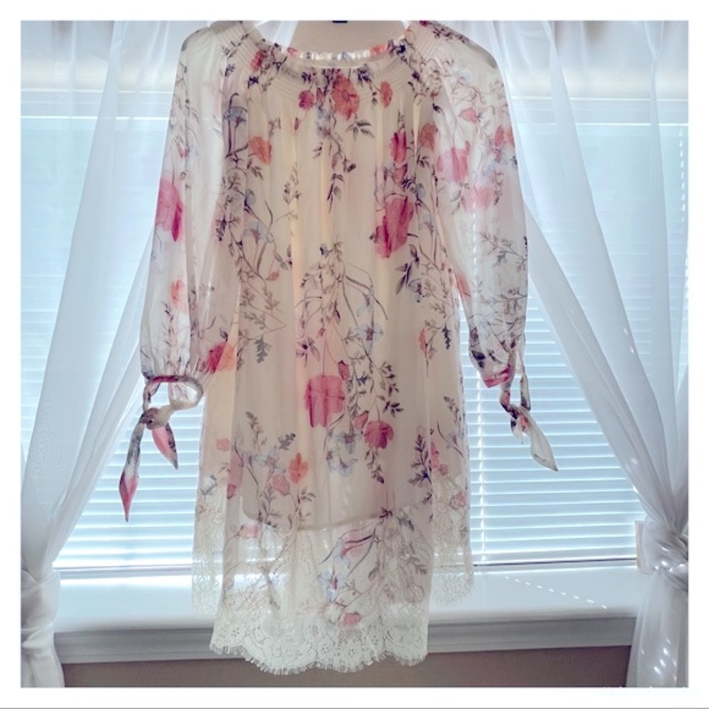 LUSH Off Shoulder White Floral Lace Sleeve Dress S